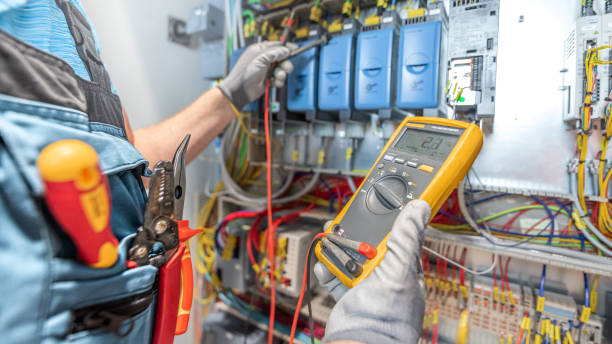 Best Circuit Breaker Repair  in Litchfield, MN